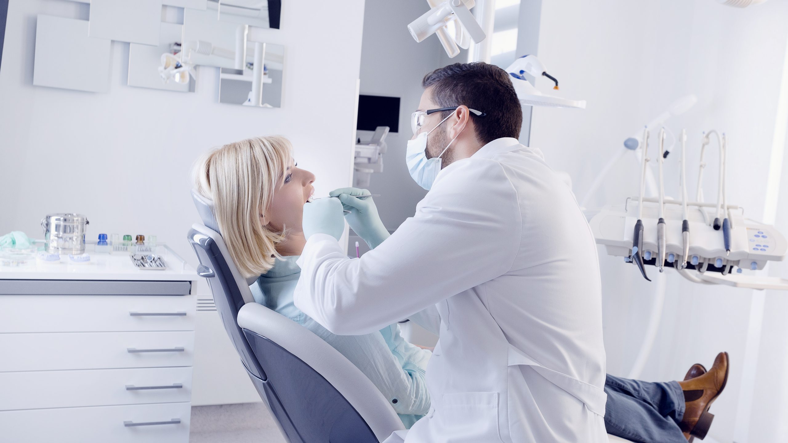 About Dentist in Tennessee